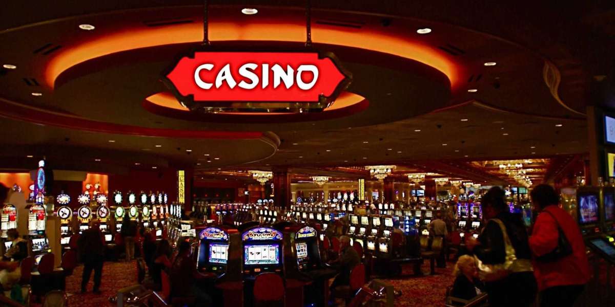 Exploring the Evolution of Casino Bonuses: Strategies for Maximizing Player Value
