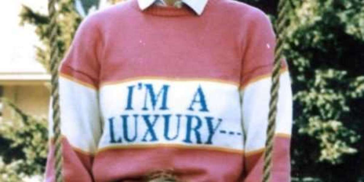 Princess Diana I'm a Luxury Sweater – Iconic Pink Knit